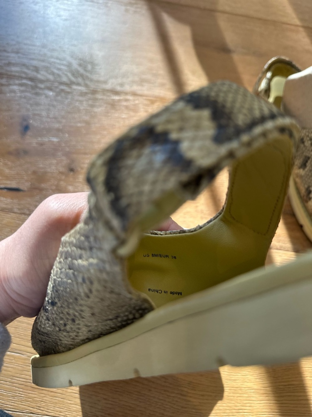 Vince Olsen Snake Print Leather Slingback Sandal | Size 8 | Great Condition - Picture 5 of 7